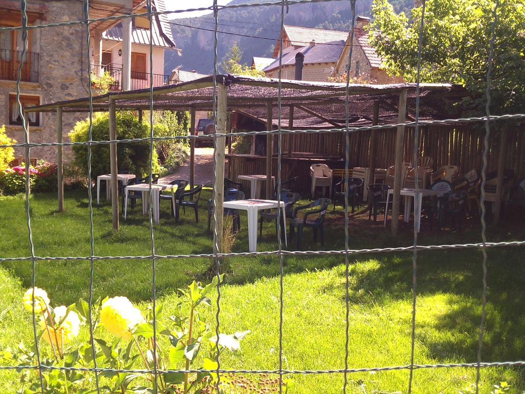 Pension Pallaruelo Saravillo Extérieur photo