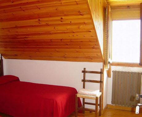 Pension Pallaruelo Saravillo Chambre photo