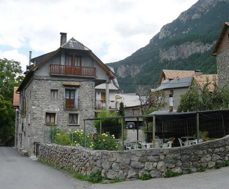 Pension Pallaruelo Saravillo Extérieur photo